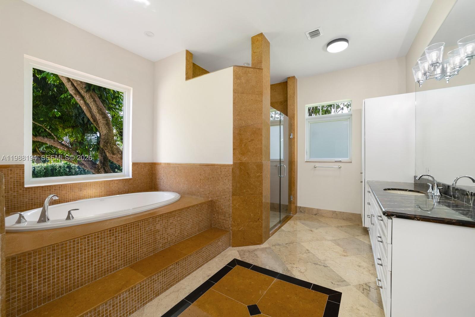 BAY RIDGE ESTS - Residential