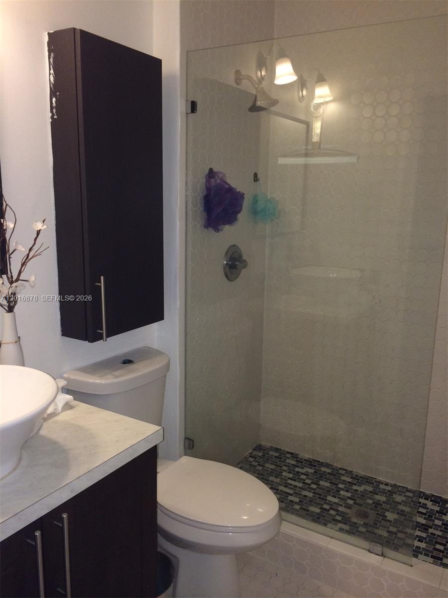 FOREST LAKES GARDENS SEC - Residential Lease