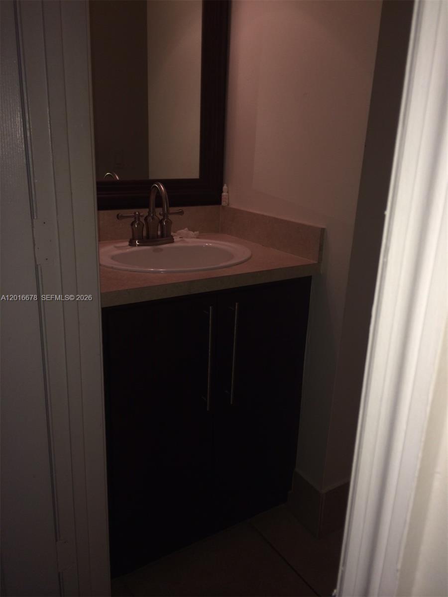 FOREST LAKES GARDENS SEC - Residential Lease