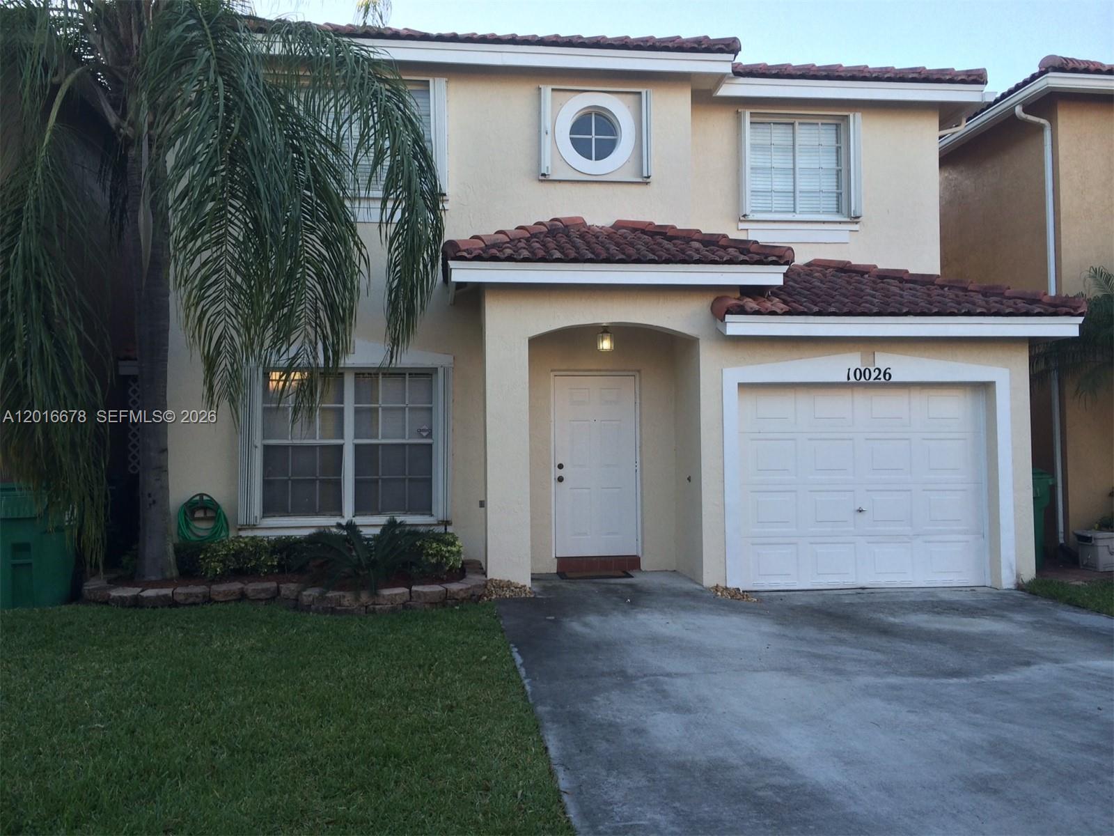 FOREST LAKES GARDENS SEC - Residential Lease