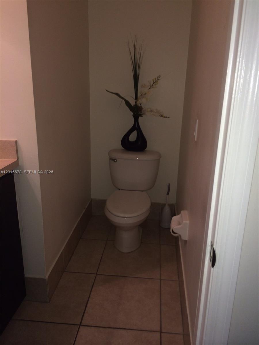 FOREST LAKES GARDENS SEC - Residential Lease