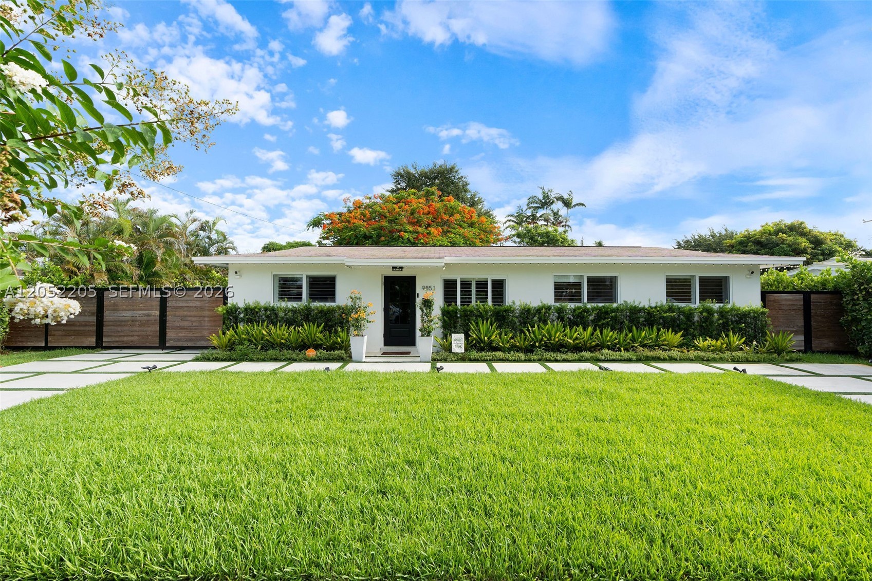 9851 SW 85th Ter