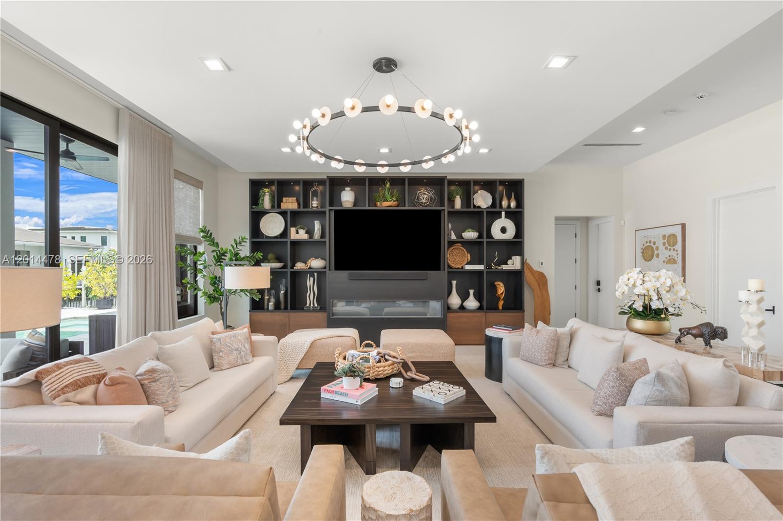 BOCA HARBOUR 5TH SEC - Residential