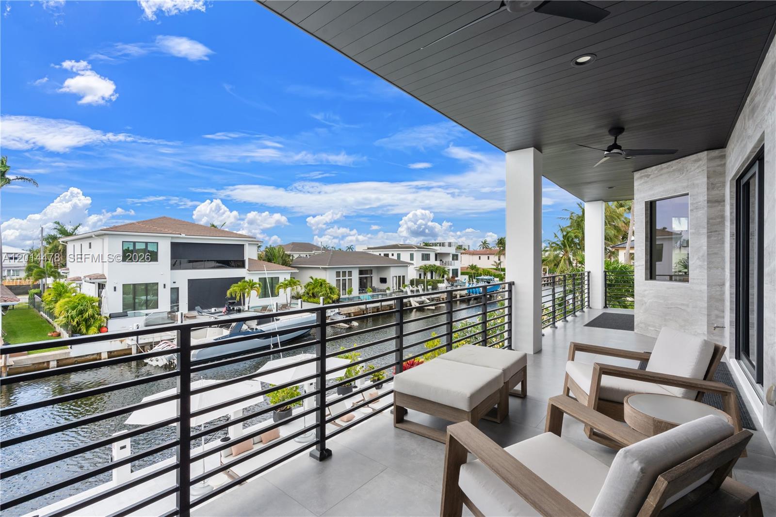 BOCA HARBOUR 5TH SEC - Residential