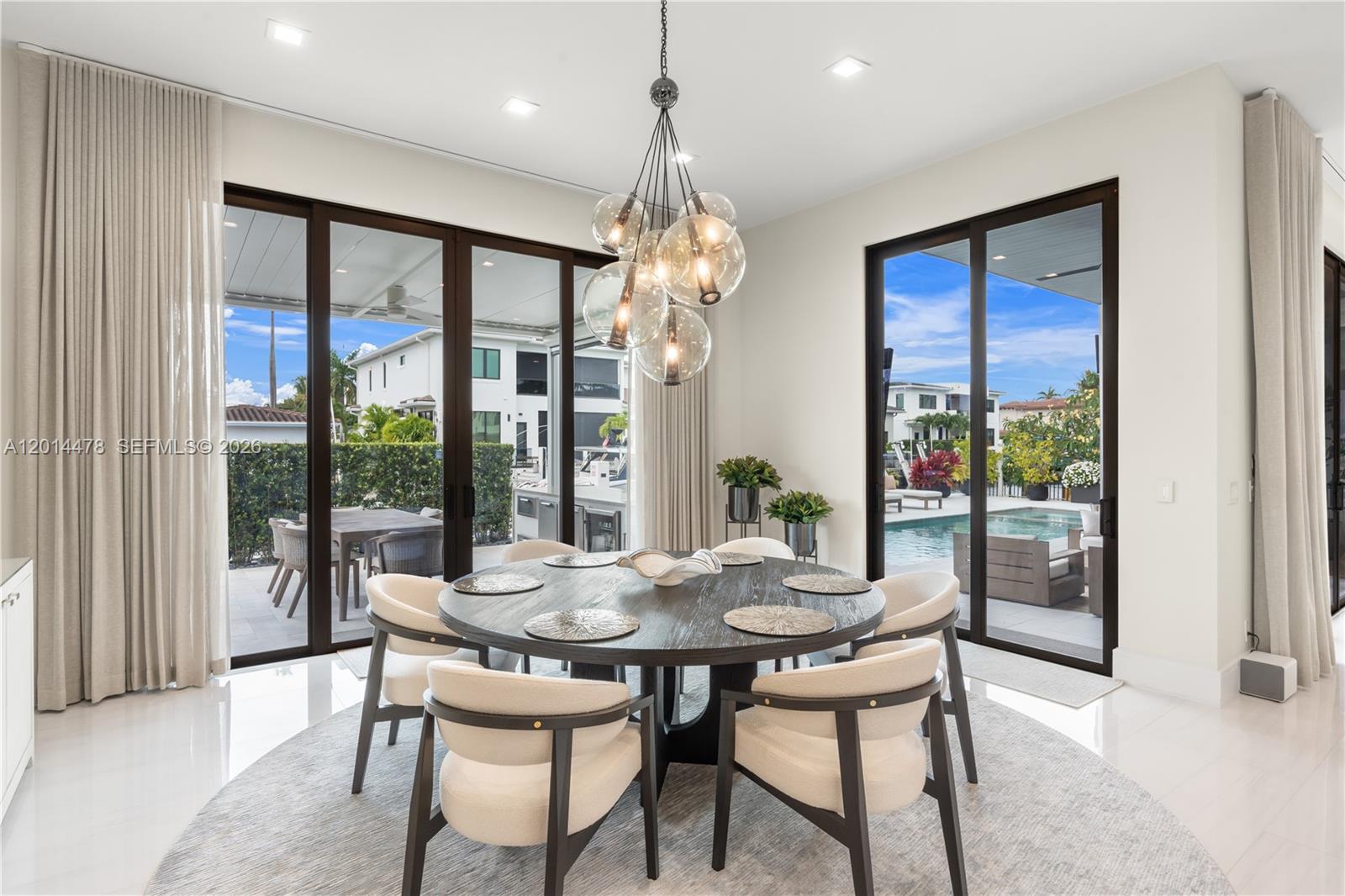 BOCA HARBOUR 5TH SEC - Residential