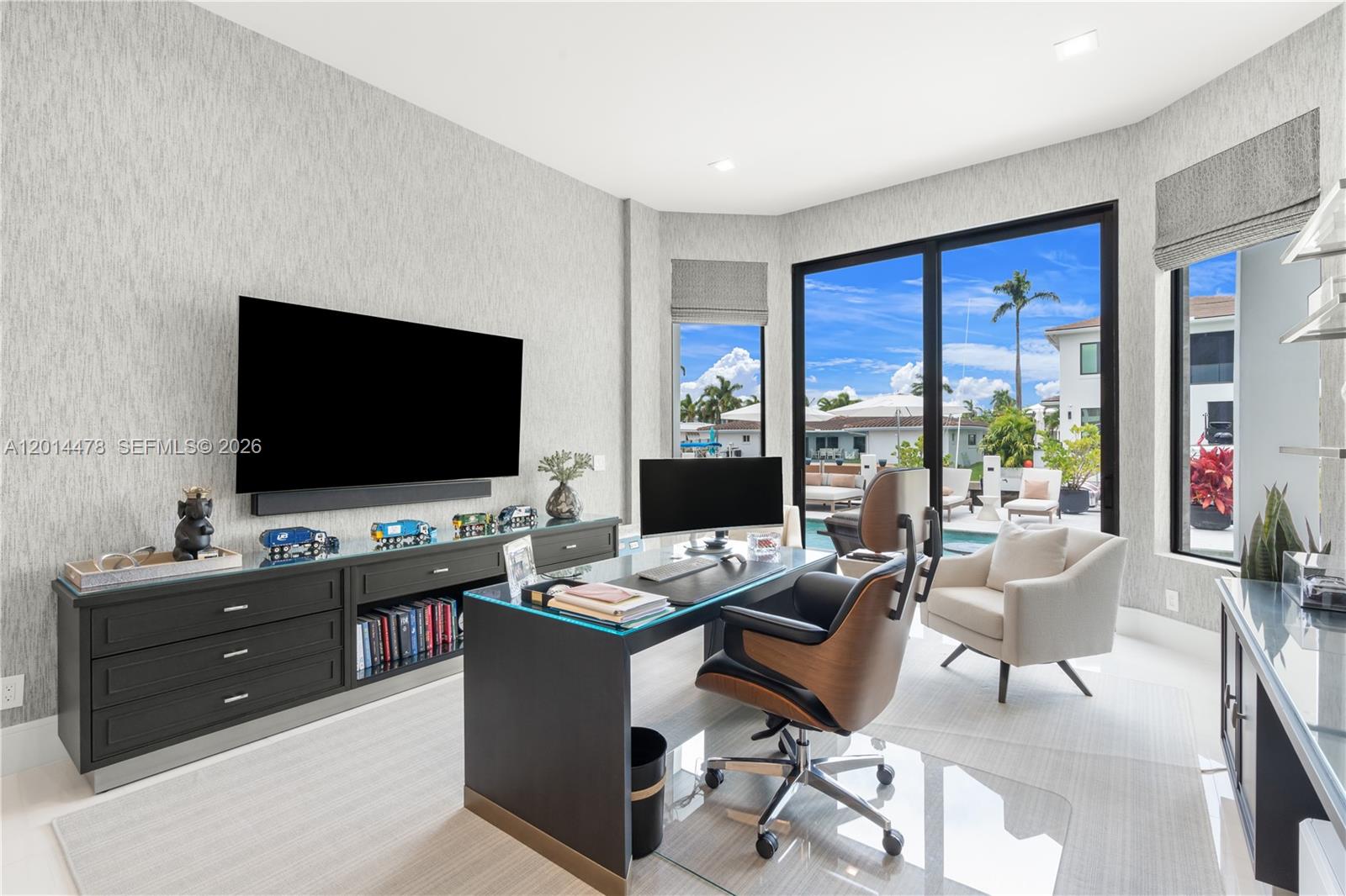 BOCA HARBOUR 5TH SEC - Residential