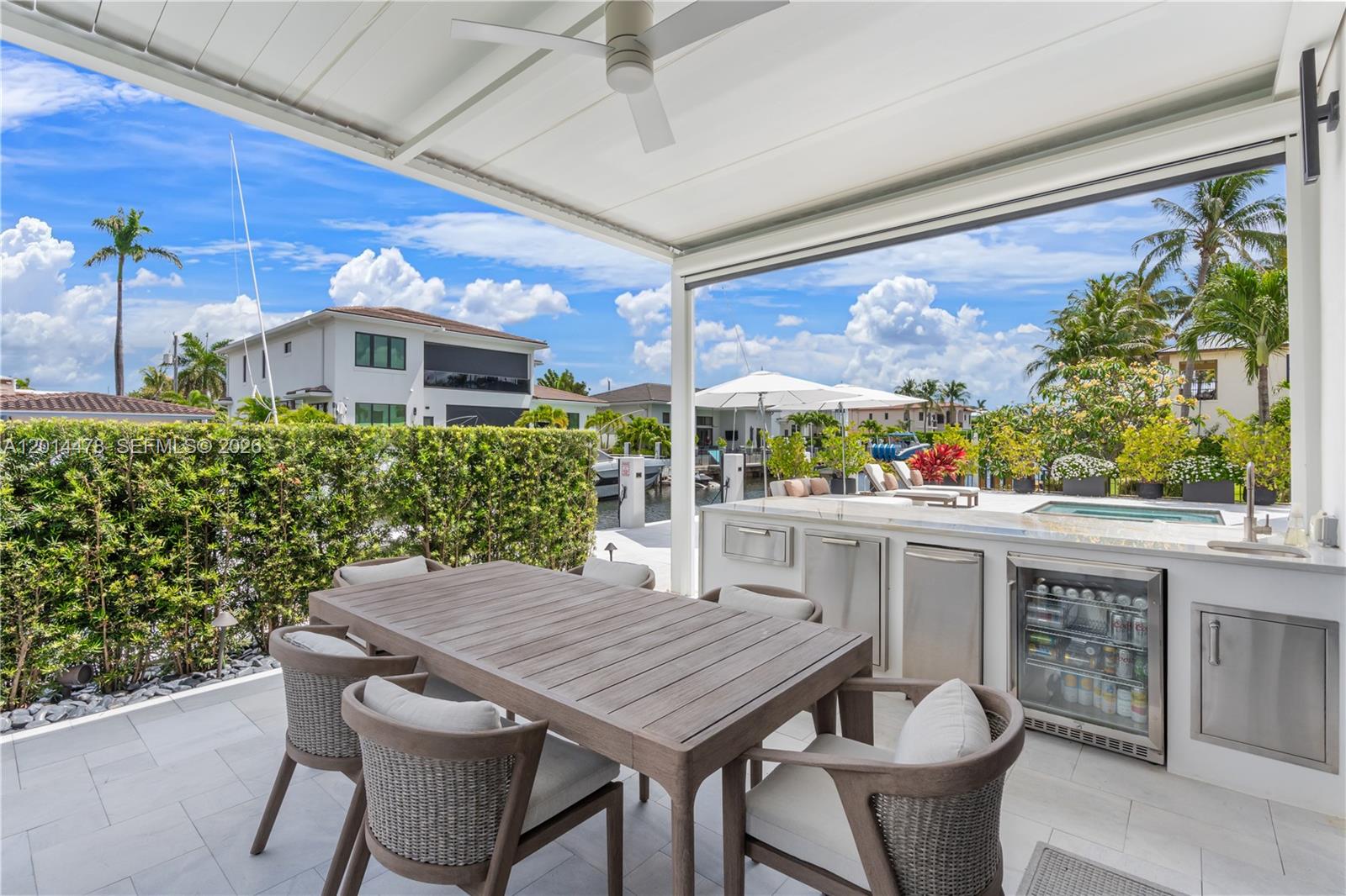 BOCA HARBOUR 5TH SEC - Residential
