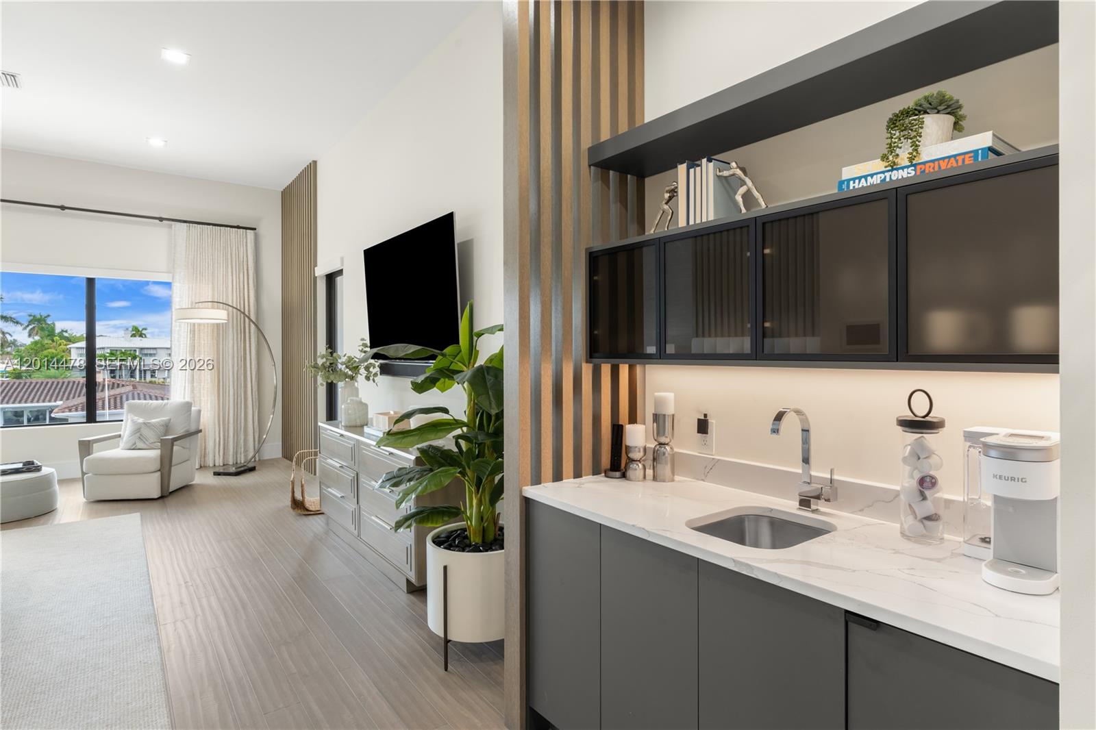 BOCA HARBOUR 5TH SEC - Residential