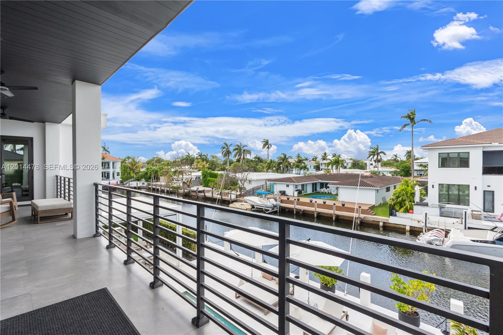 BOCA HARBOUR 5TH SEC - Residential