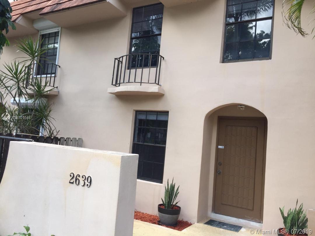 NICE TOWNHOUSE IN A GREAT COMMUNITY. 3.2.5 WITH FRONT PATIO TO RELAX AND COVERED PATIO IN THE BACK. PRIVACY FENCE. IT FEATURES BEAUTIFUL WOOD FLOORS, SPECIOUS GORGEOUS KITCHEN, LAUNDRY ROOM, STORAGE. PROPERTY IS PERFECT FOR STUDENTS THAT COULD SHARE THE HOME. CLOSE TO ALL SHOPPING, TOWER SHOP MALL, RESTAURANTS, WALKING DISTANCE TO NOVA UNIVERSITY, ALL MAYOR HIGHWAYS AND MANY AMENITIES. PROPERTY WILL BE READY TO MOVE IN AFTER AUGUST 19TH. 2019