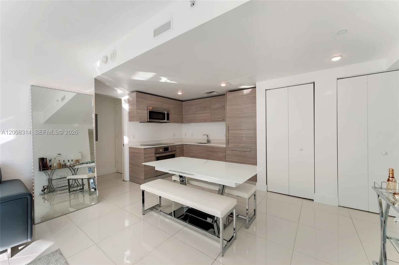 1300 S MIAMI AVENUE CONDO - Residential