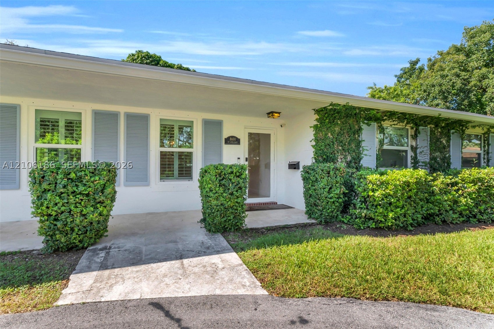 8600 SW 145th St