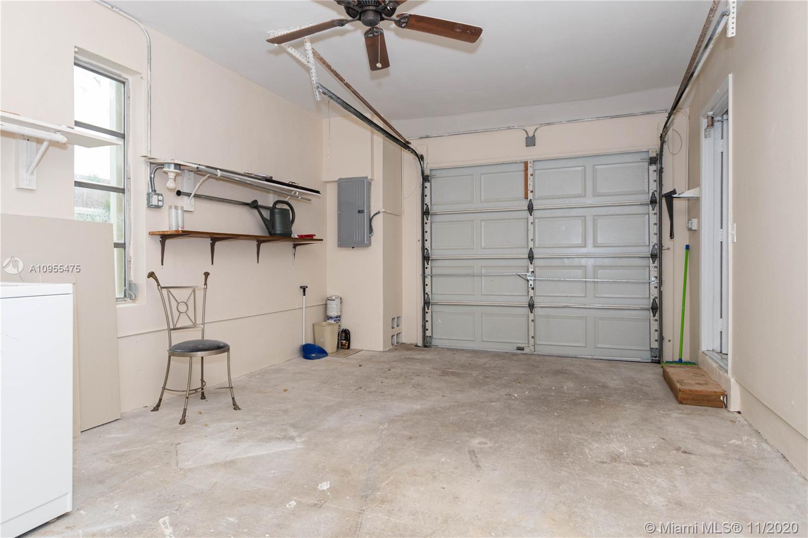 WOODSTOCK VILLAS - Residential Lease