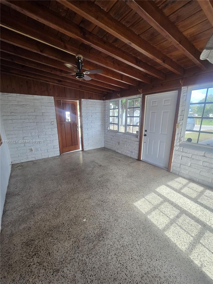 JOHNSCOTT - Residential