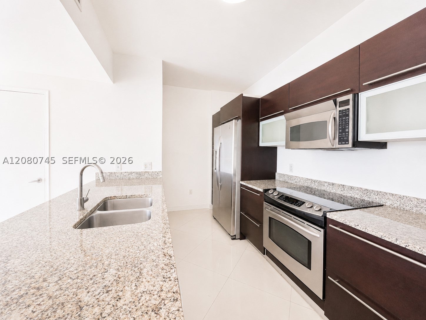 951 Brickell Ave 2407