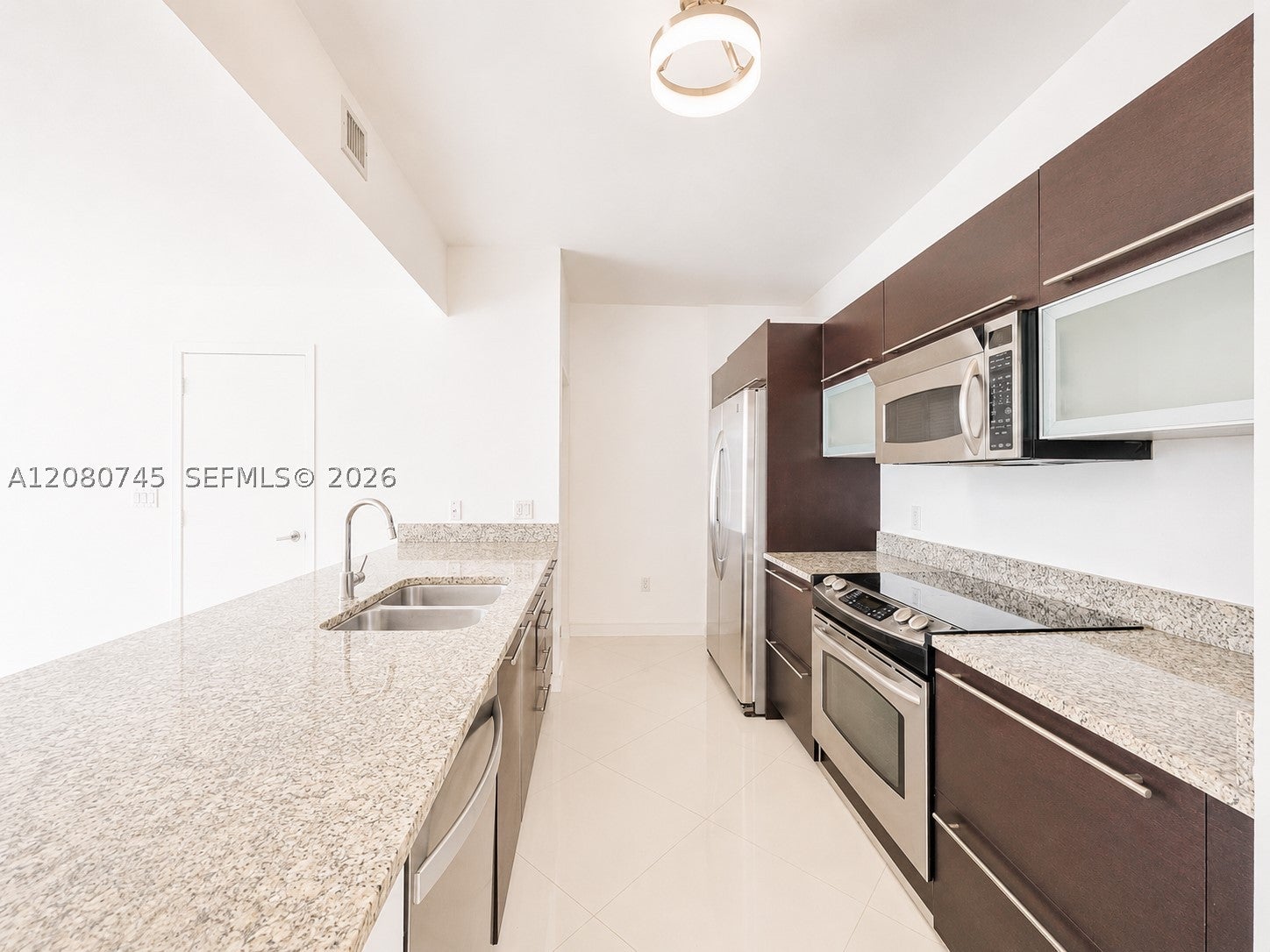 951 Brickell Ave 2407