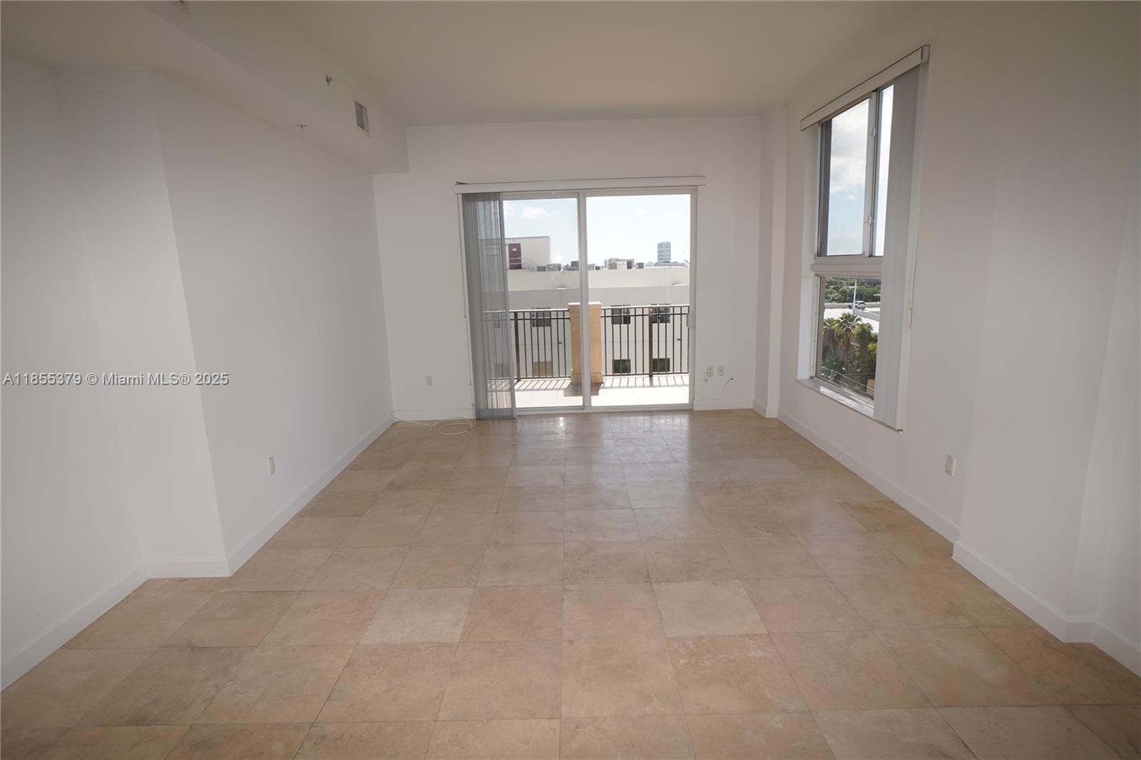 2650 SW 37th Ave 902