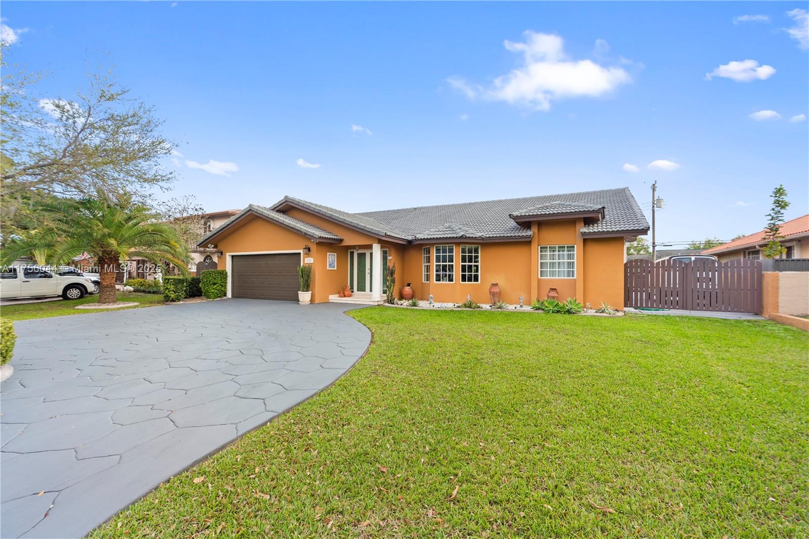 9980 NW 28th Ter