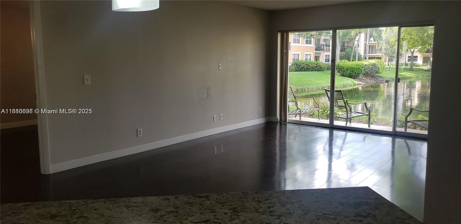 8977 Wiles Rd 108
