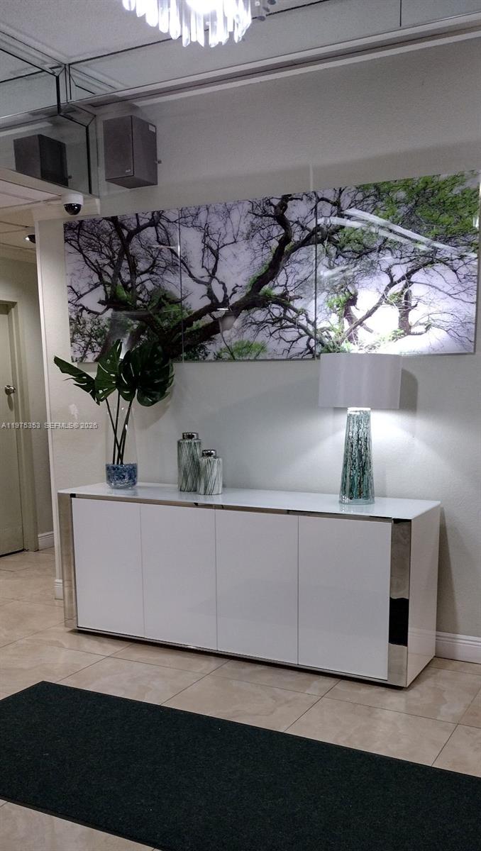 1000 St Charles Pl 609