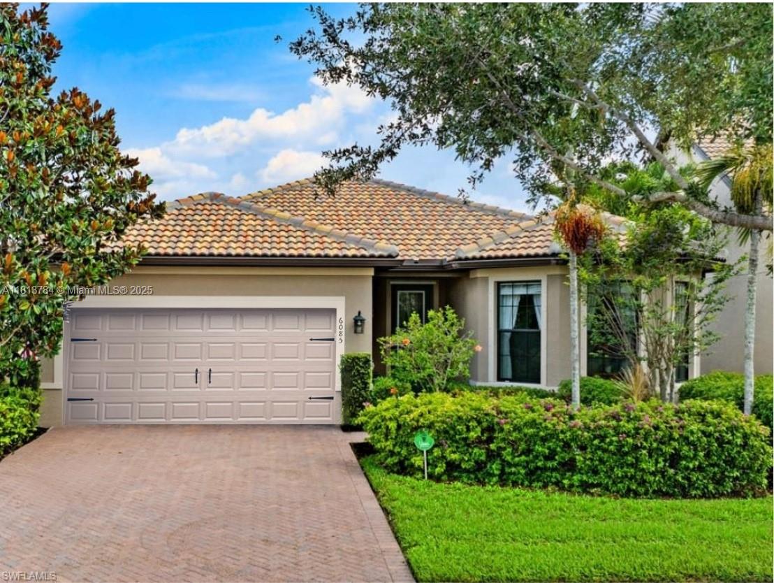 Del Webb Naples - Residential
