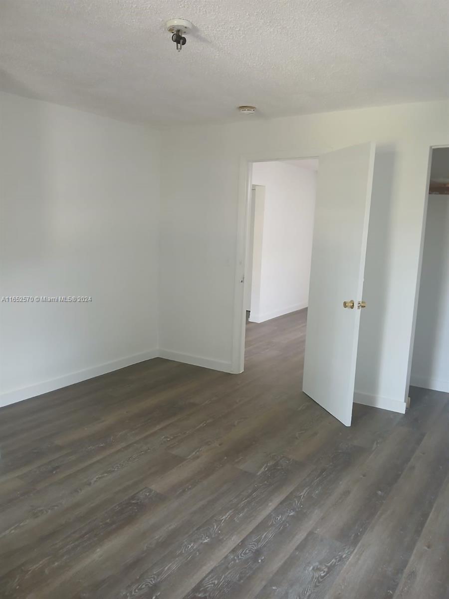 CITY OF MIAMI SOUTH - Residential Lease