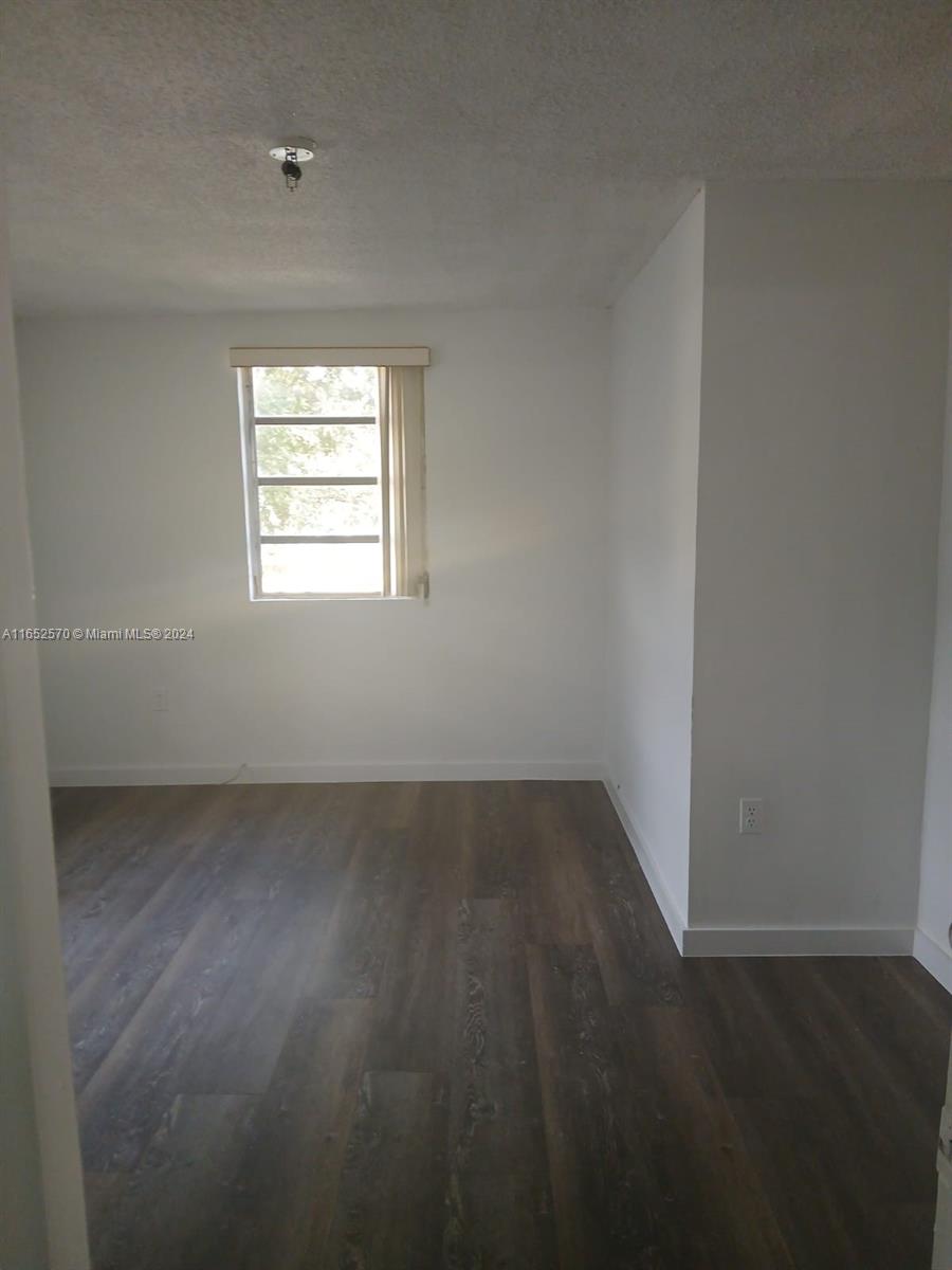 CITY OF MIAMI SOUTH - Residential Lease