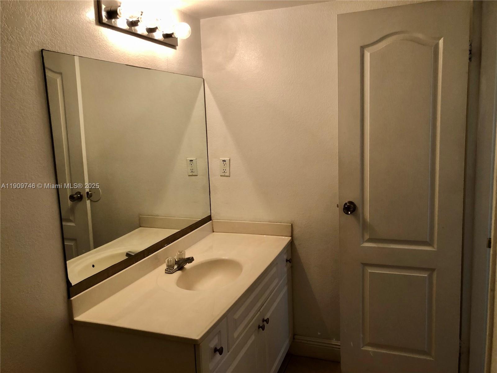 DORAL GARDENS II CONDO - Residential