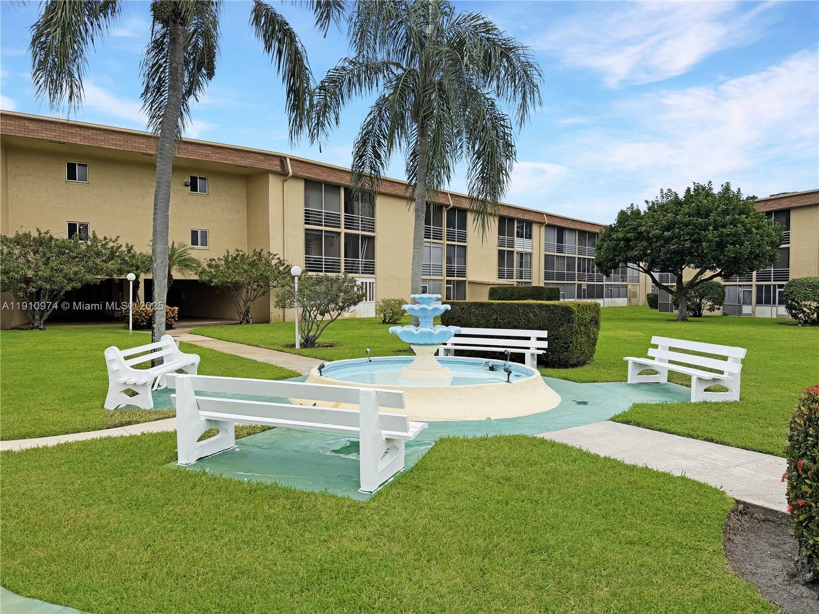 VILLAGE GREEN DORCHESTER - Residential