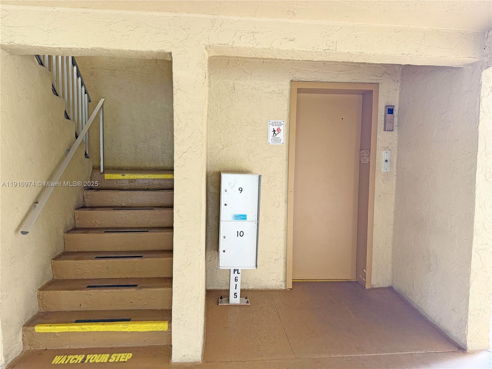 VILLAGE GREEN DORCHESTER - Residential