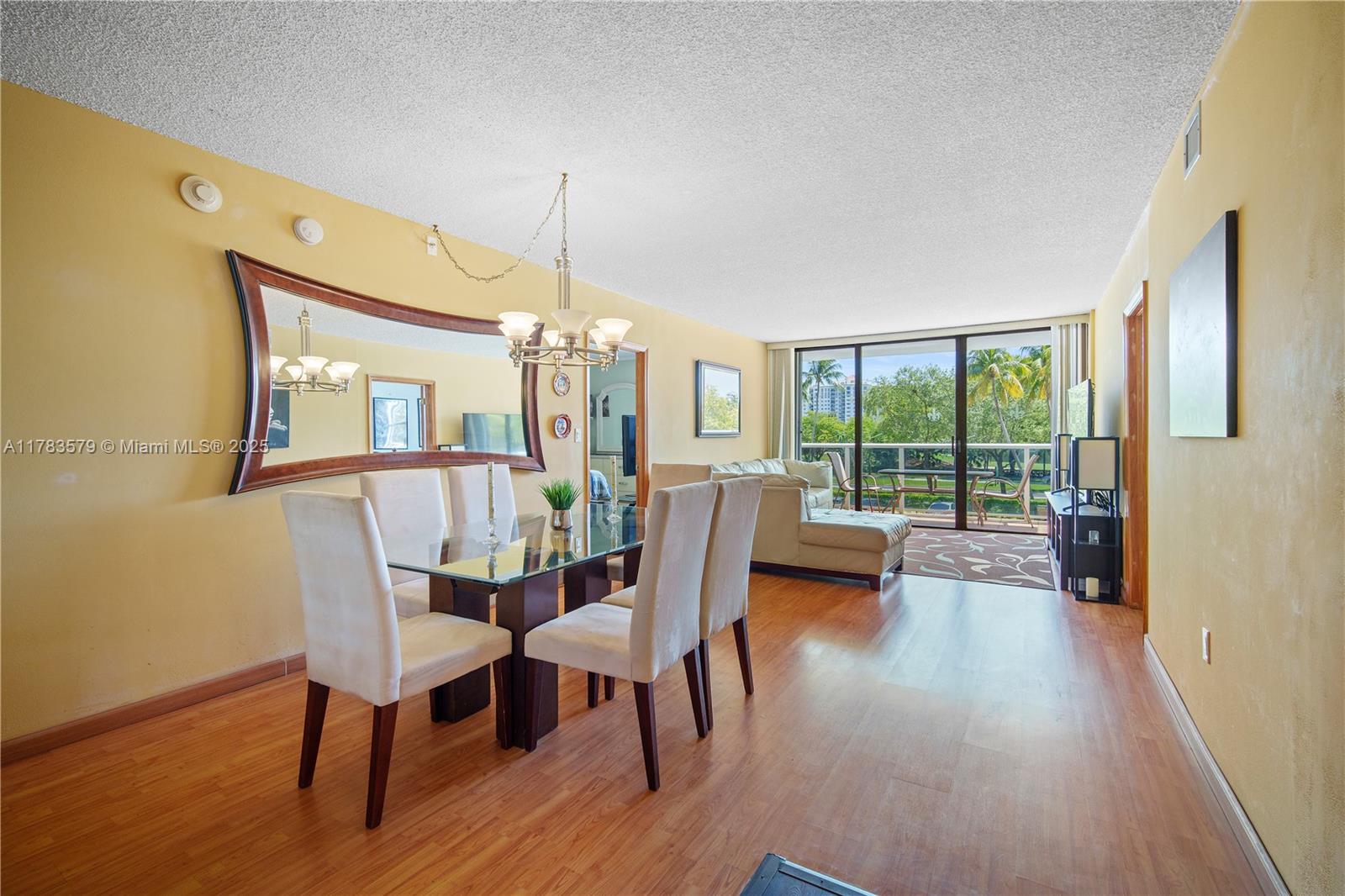 AVENTURA-ELDORADO CONDO - Residential