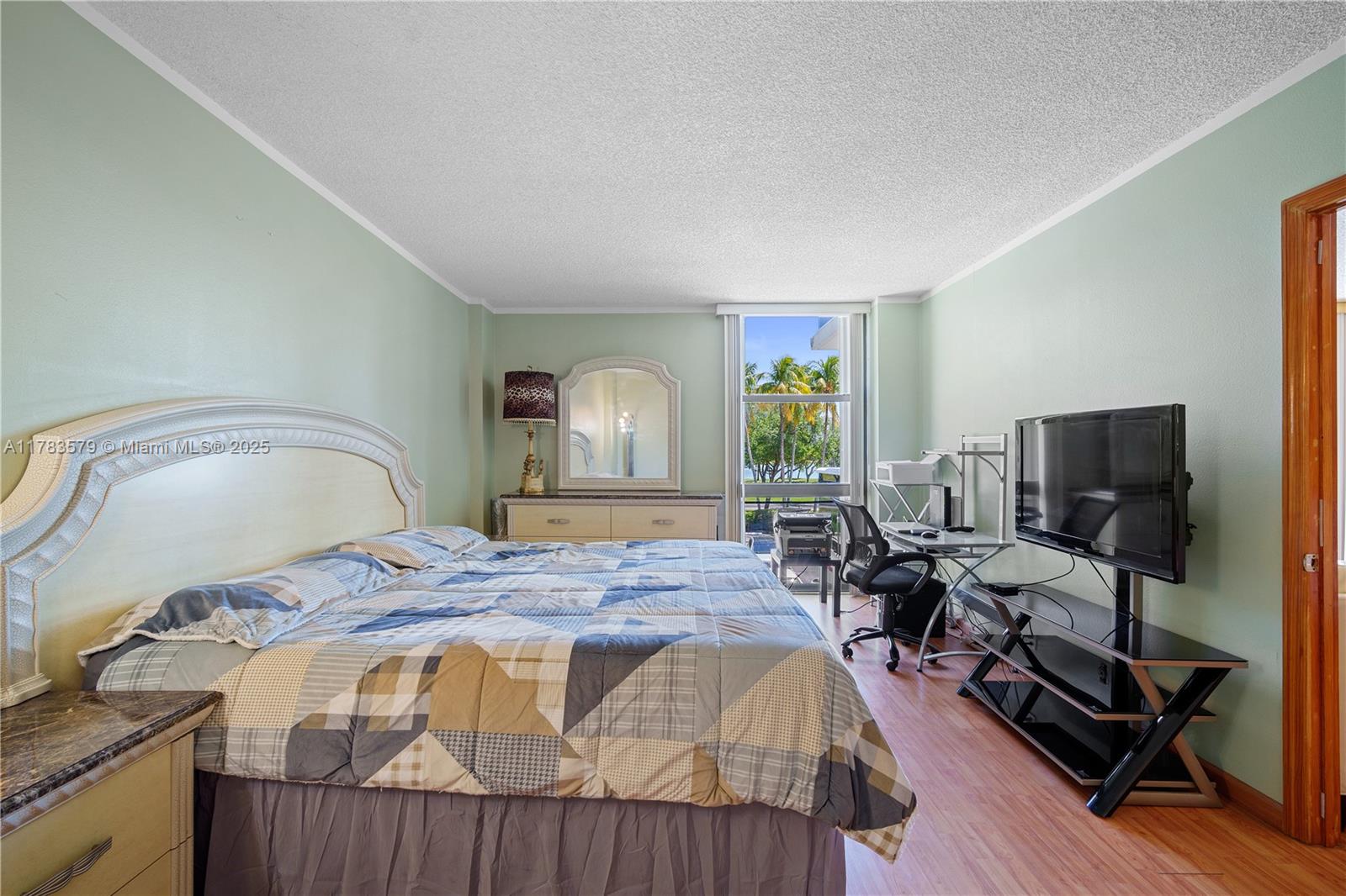 AVENTURA-ELDORADO CONDO - Residential