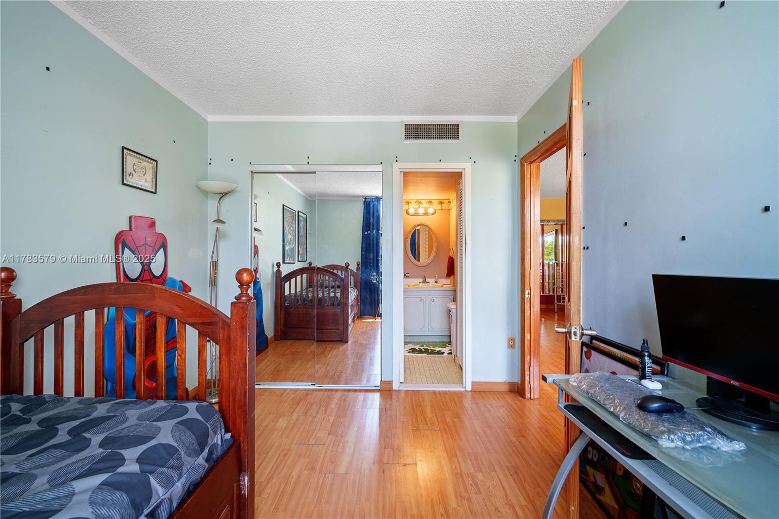 AVENTURA-ELDORADO CONDO - Residential
