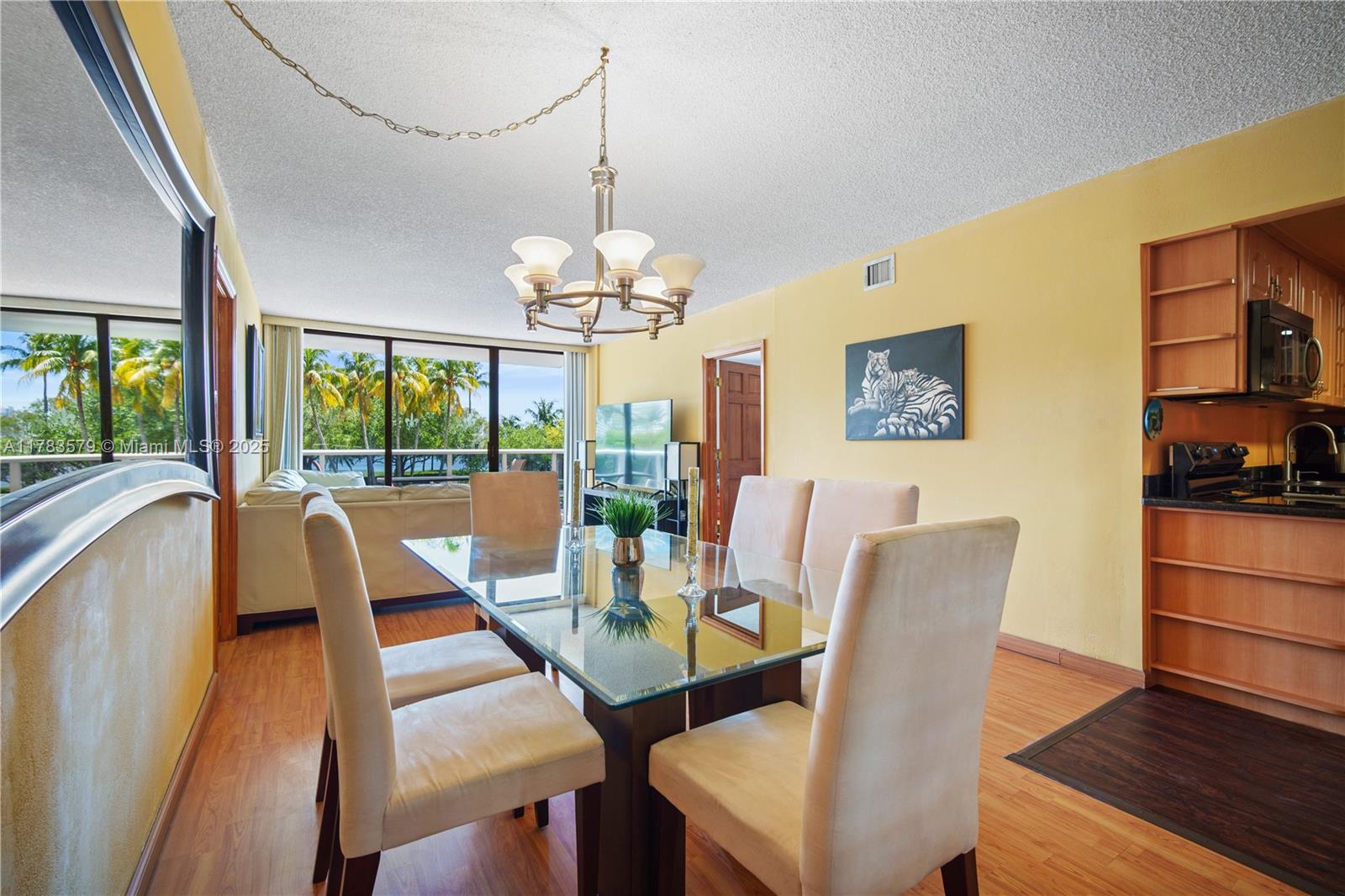 AVENTURA-ELDORADO CONDO - Residential