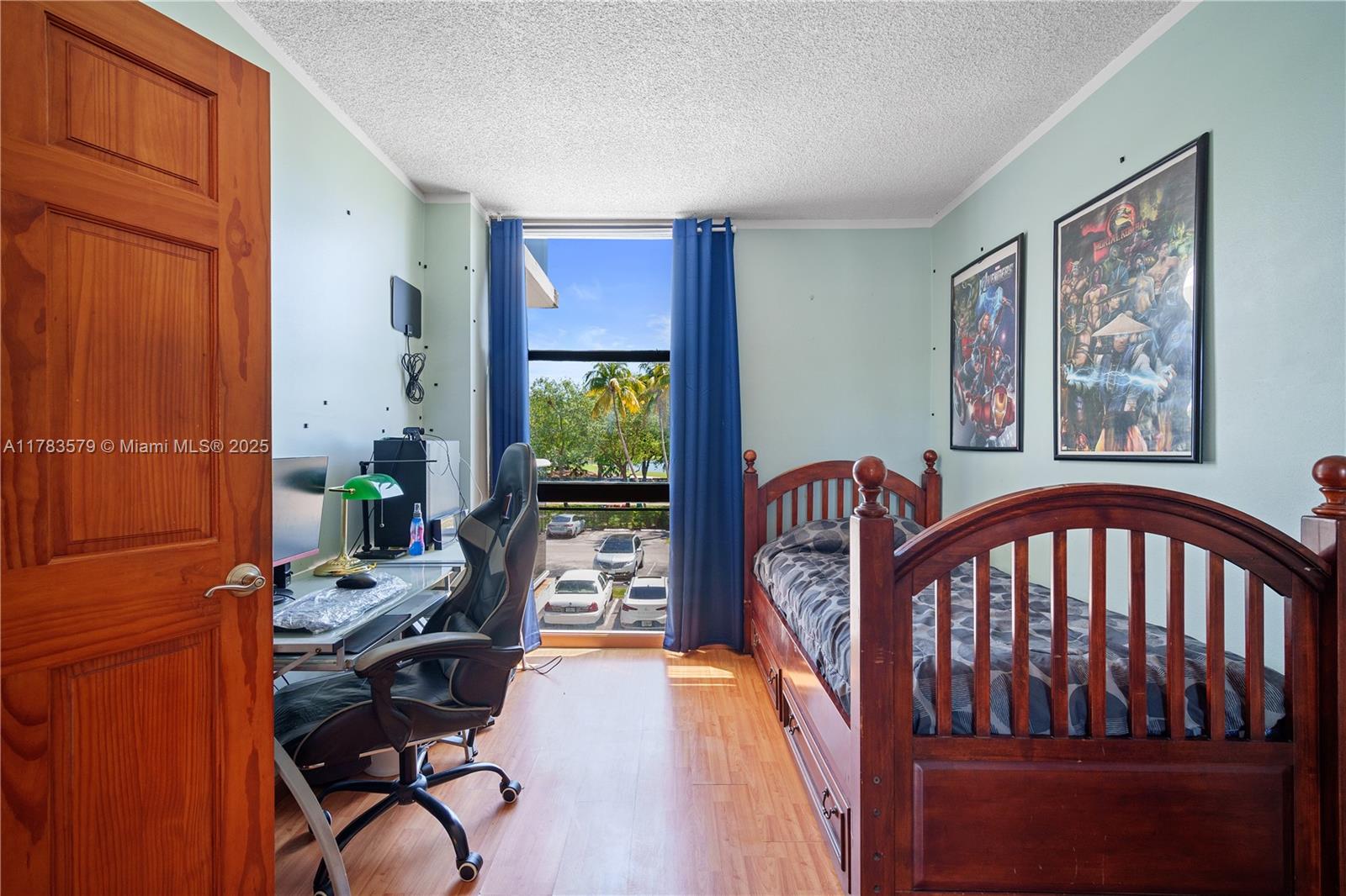 AVENTURA-ELDORADO CONDO - Residential