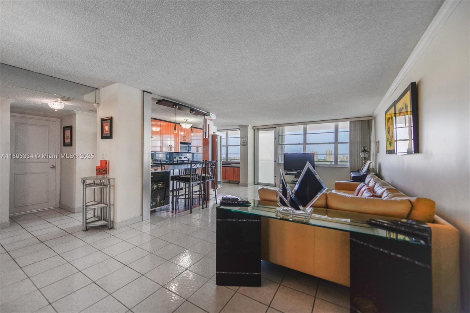 WINSTON TOWERS 200 - Residential