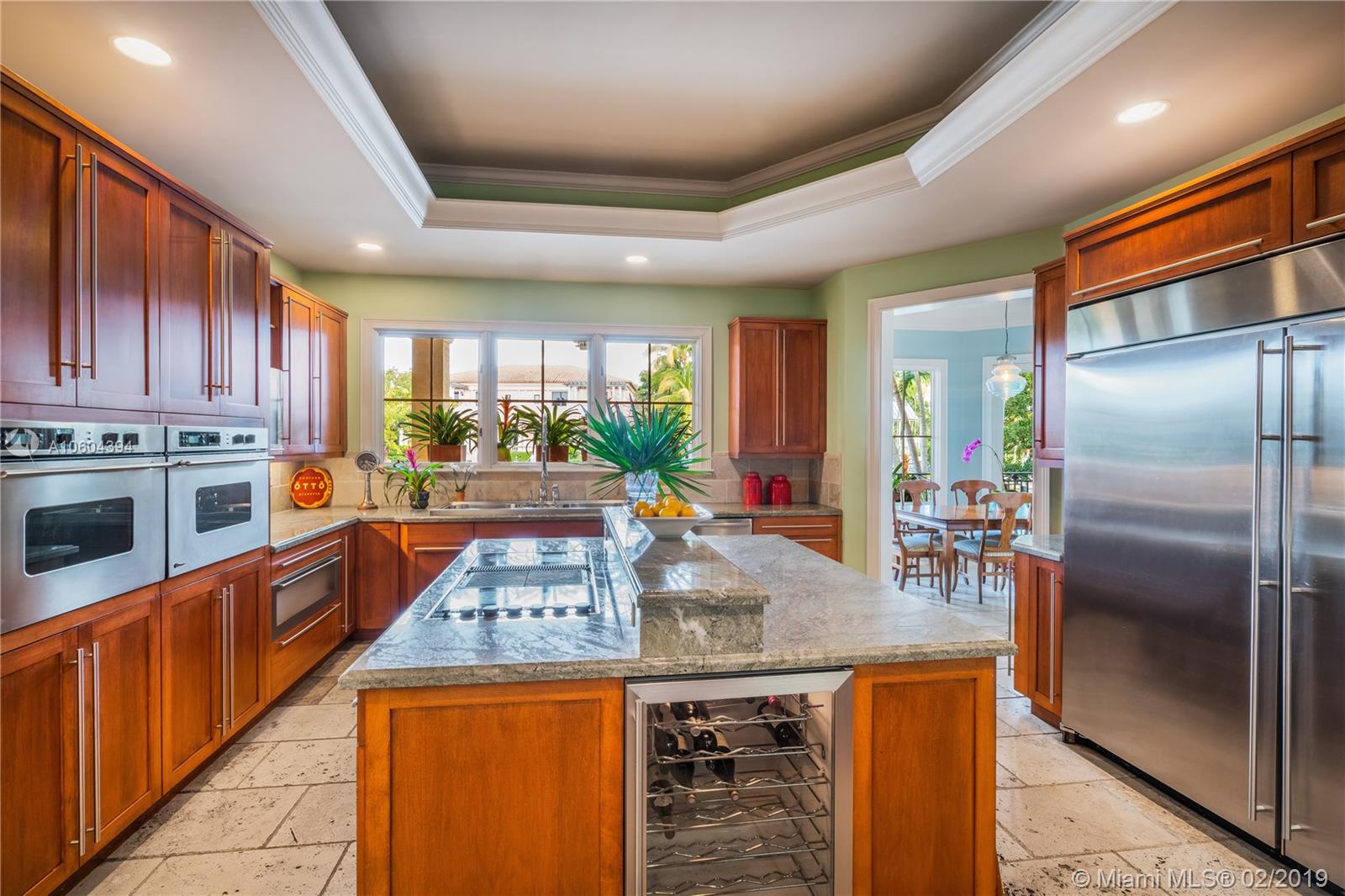 SMUGGLERS COVE - Residential