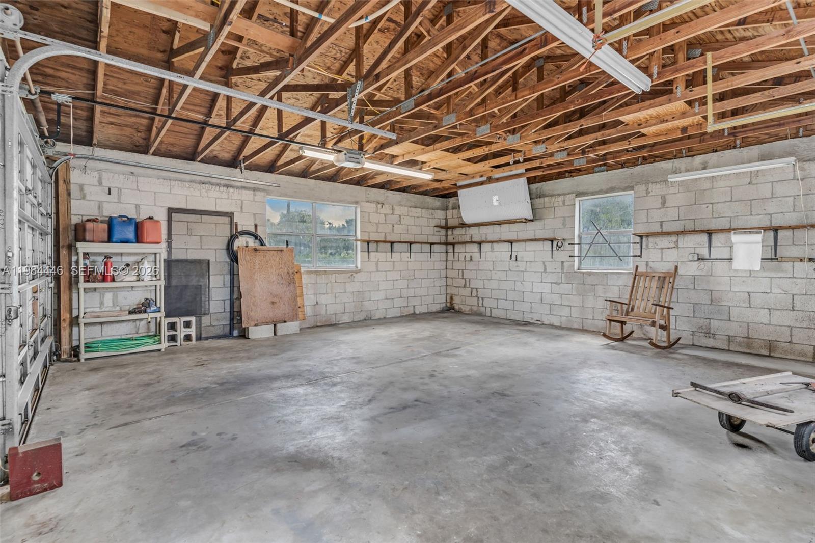 REDLAND - Residential