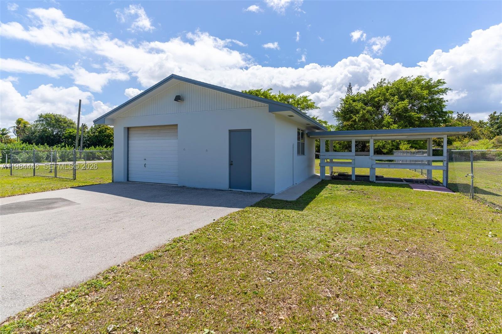 REDLAND - Residential