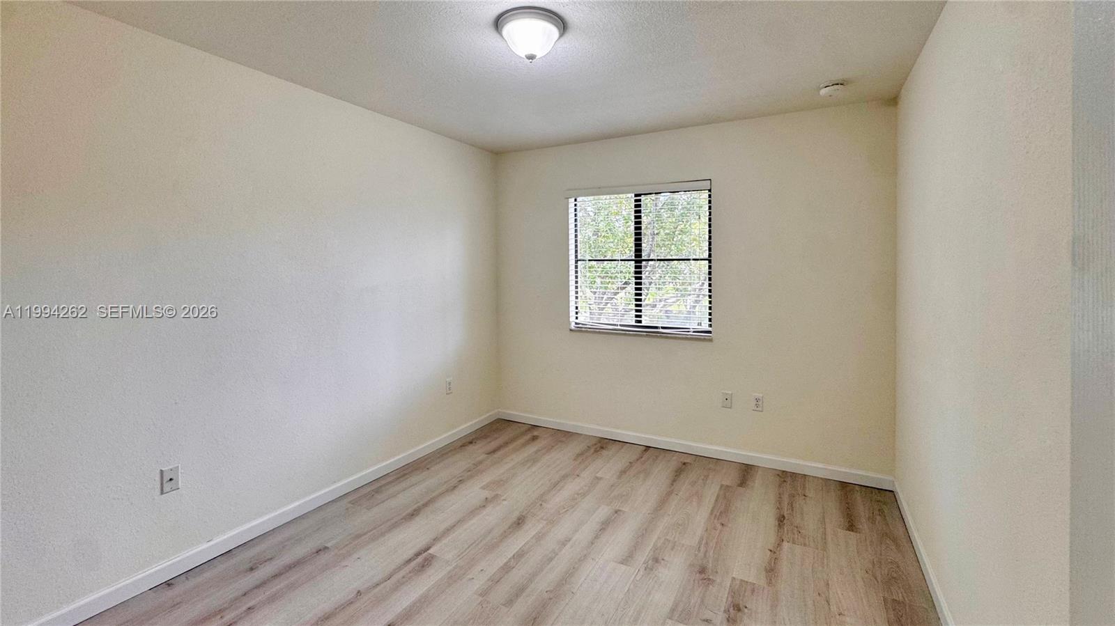 THE COURTS AT BAYSHORE I - Residential Lease