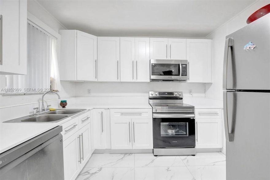 Welcome to your dream home! This stunning 3-bedroom, 1-bathroom residence is fully renovated, blending modern style with cozy charm. Centrally located just minutes from the Turnpike, commuting is a breeze!
Step inside to an inviting open floor plan filled with natural light and stylish finishes. The spacious living area is perfect for gatherings or entertaining. The gourmet kitchen features brand new stainless steel appliances, Each bedroom is a serene retreat, while the updated bathroom boasts contemporary fixtures. The generous backyard is ideal for outdoor activities or relaxing in the sun. With nearby shopping, dining, and recreation, this home offers convenience and comfort. Don’t miss this gorgeous Pembroke Pines gem!