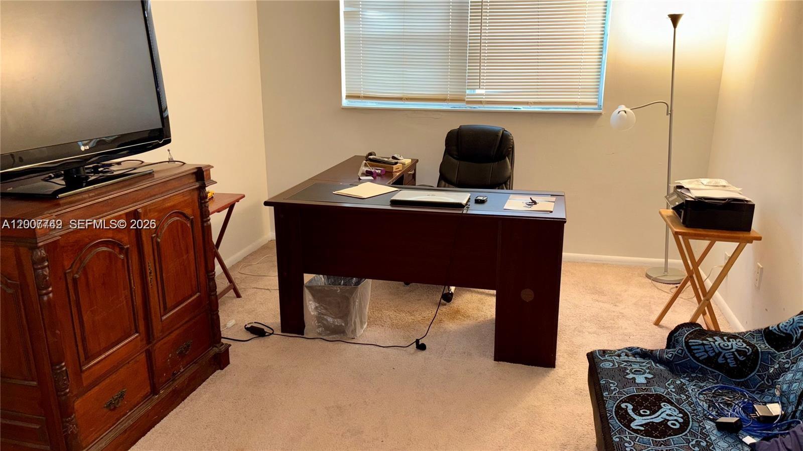 SUN RUN CONDO - Residential