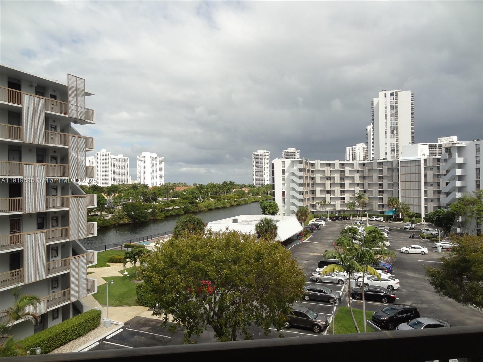 ENSENADA CONDO BLDG E-II - Residential