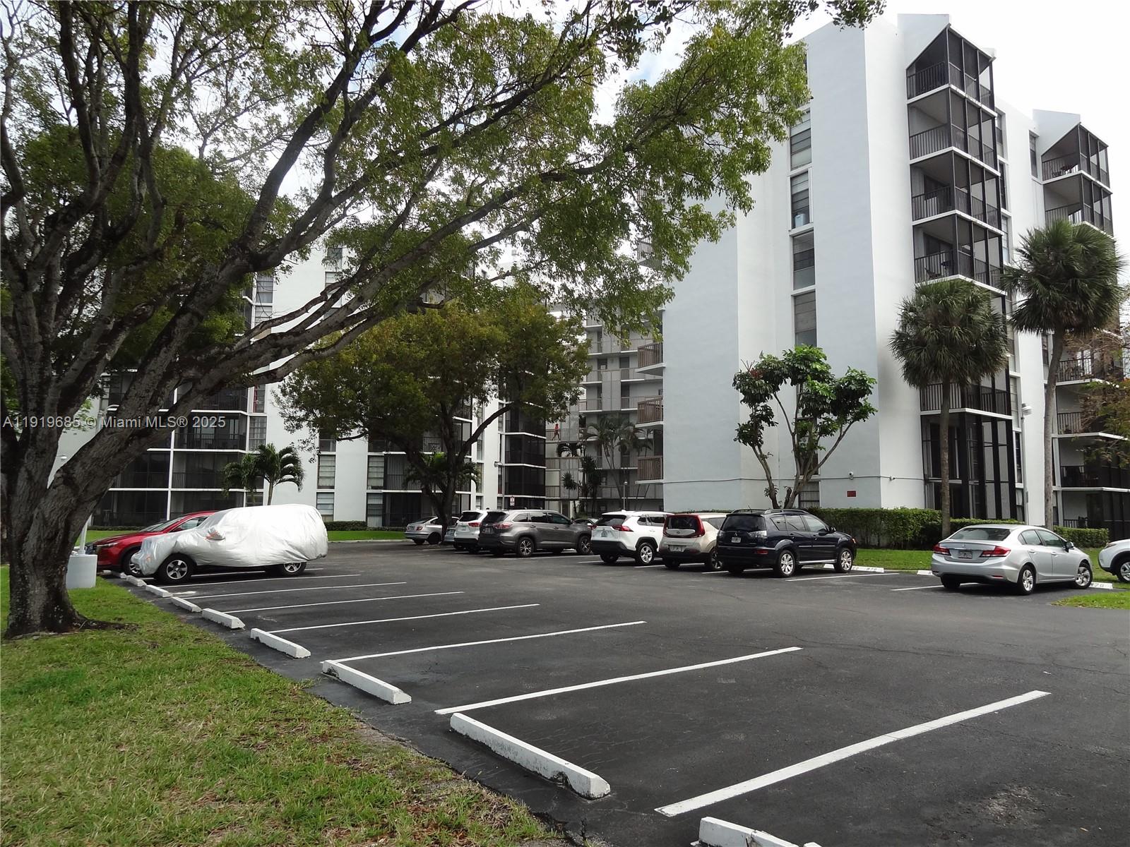 ENSENADA CONDO BLDG E-II - Residential