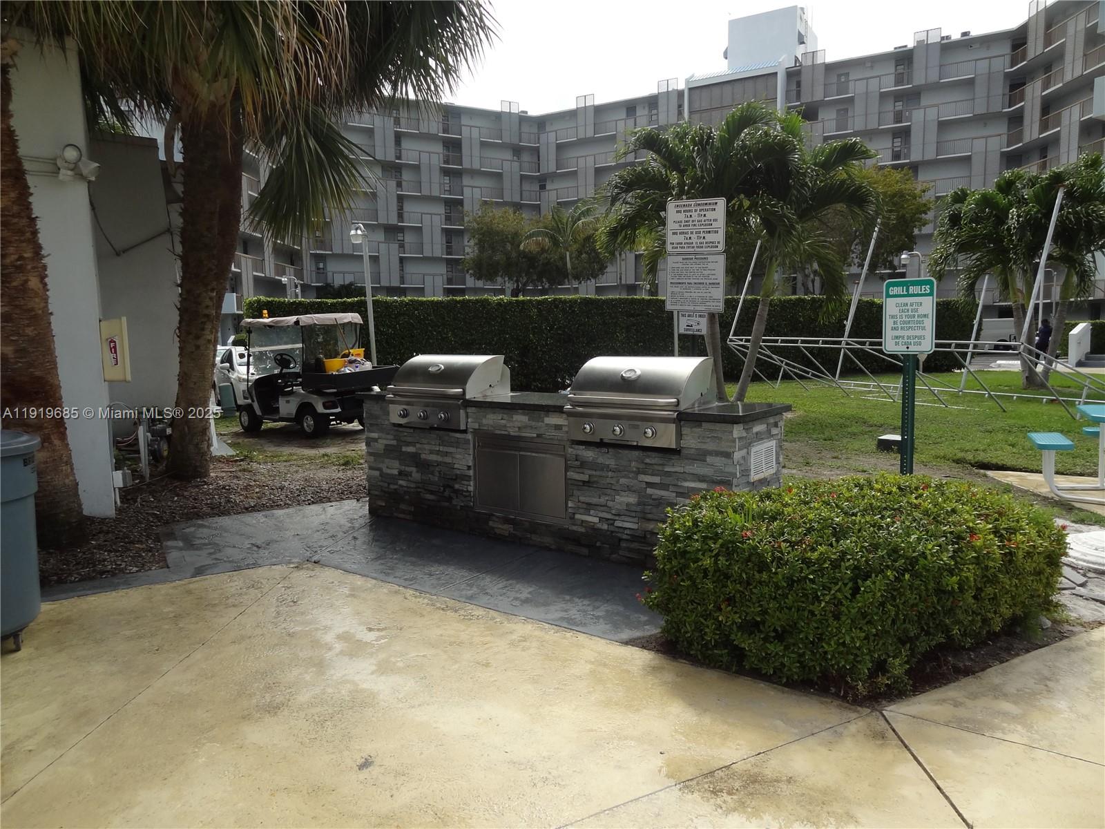 ENSENADA CONDO BLDG E-II - Residential