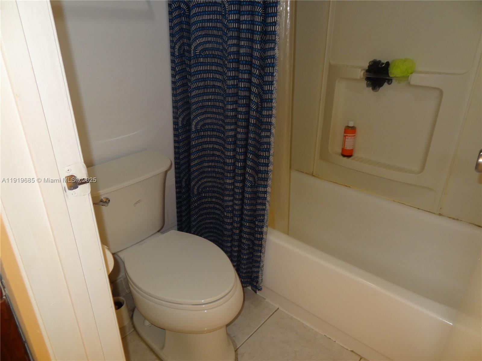 ENSENADA CONDO BLDG E-II - Residential