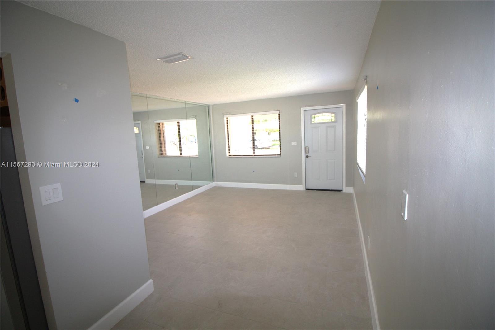 WESTWOOD LAKE 2ND ADDN - Residential Lease