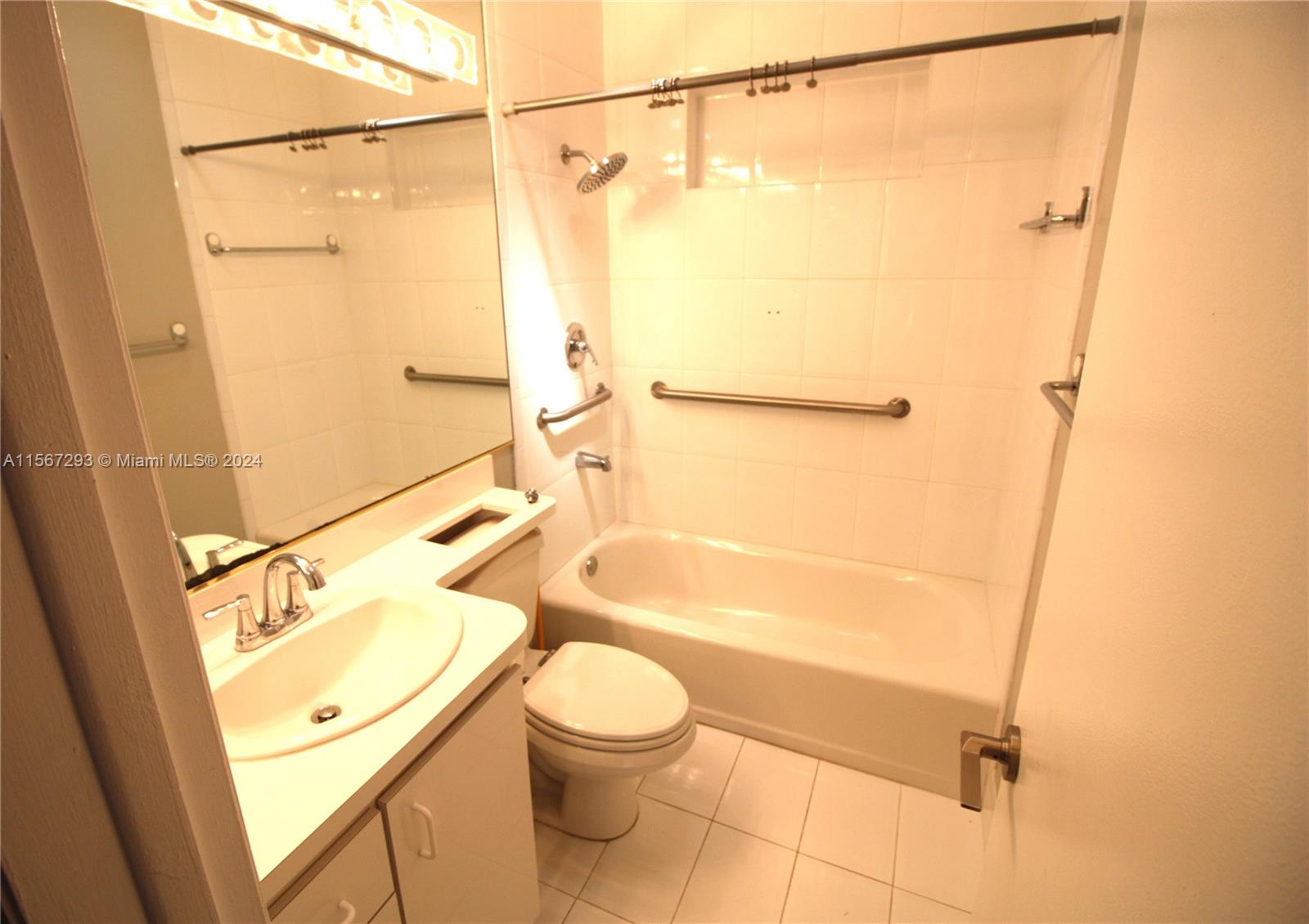 WESTWOOD LAKE 2ND ADDN - Residential Lease