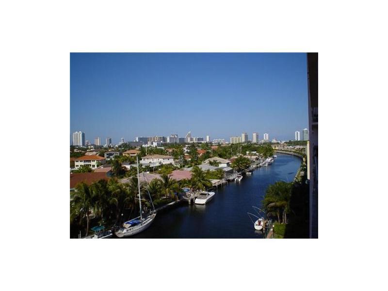 STRATFORD HOUSE CONDO - Residential Lease