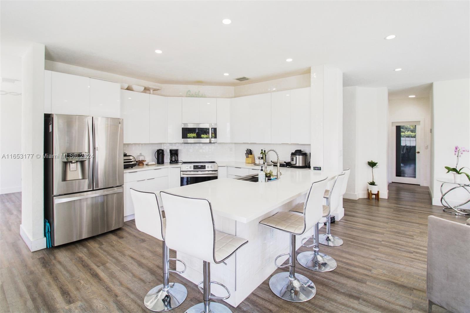 PONCE ESTATES SEC 1 - Residential